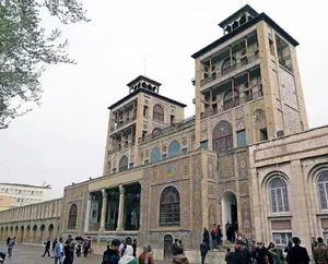 «کاخ شمس‌العماره، وقتی در حال ساخت بود»؛ سال 1245(عکس)